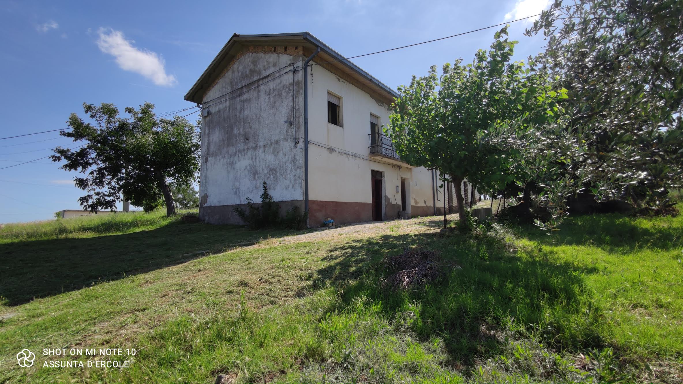rif 1360 Casalanguida (CH) – Casolare e terreno in collina – € 75000