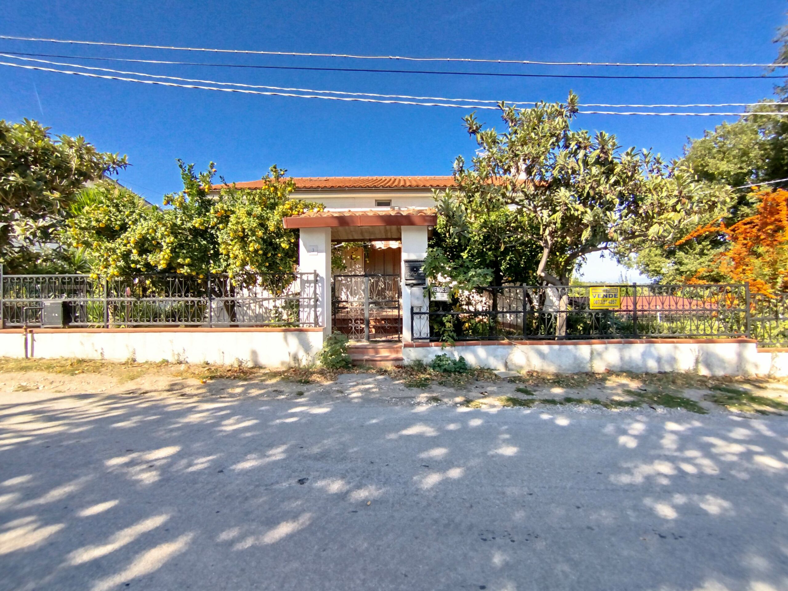 rif 1558 Scerni (CH) – Villa con ogni comfort – € 249000